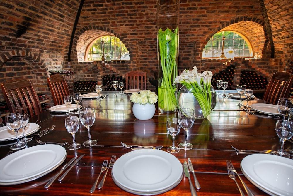 Lombardy Boutique Hotel & Conference Venue Pretoria-Noord Exteriör bild