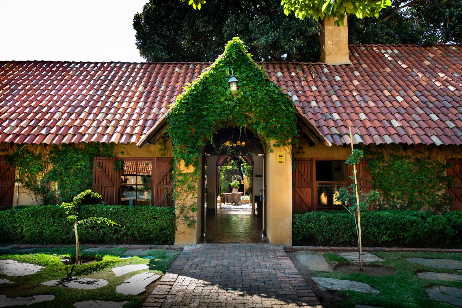Lombardy Boutique Hotel & Conference Venue Pretoria-Noord Exteriör bild