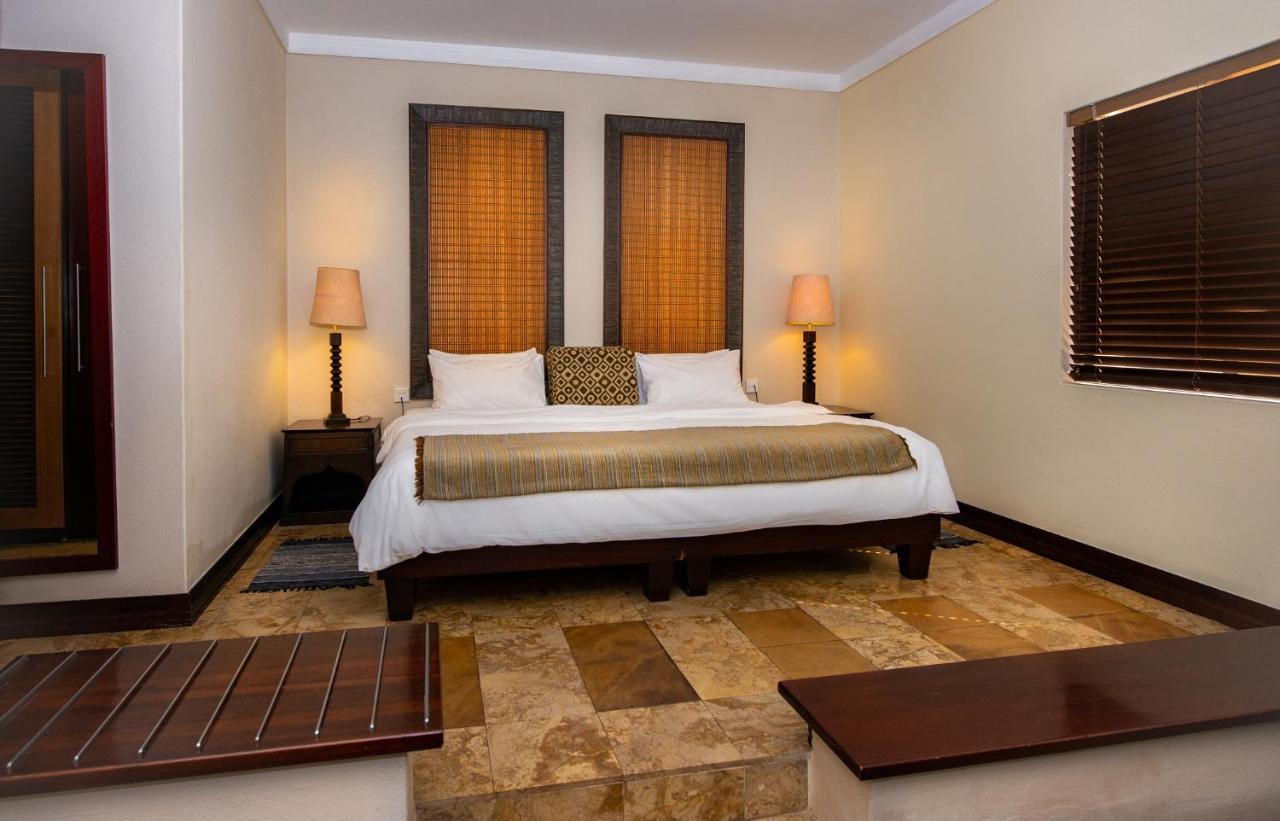 Lombardy Boutique Hotel & Conference Venue Pretoria-Noord Exteriör bild