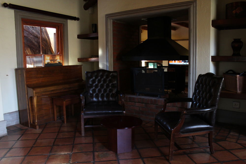 Lombardy Boutique Hotel & Conference Venue Pretoria-Noord Exteriör bild